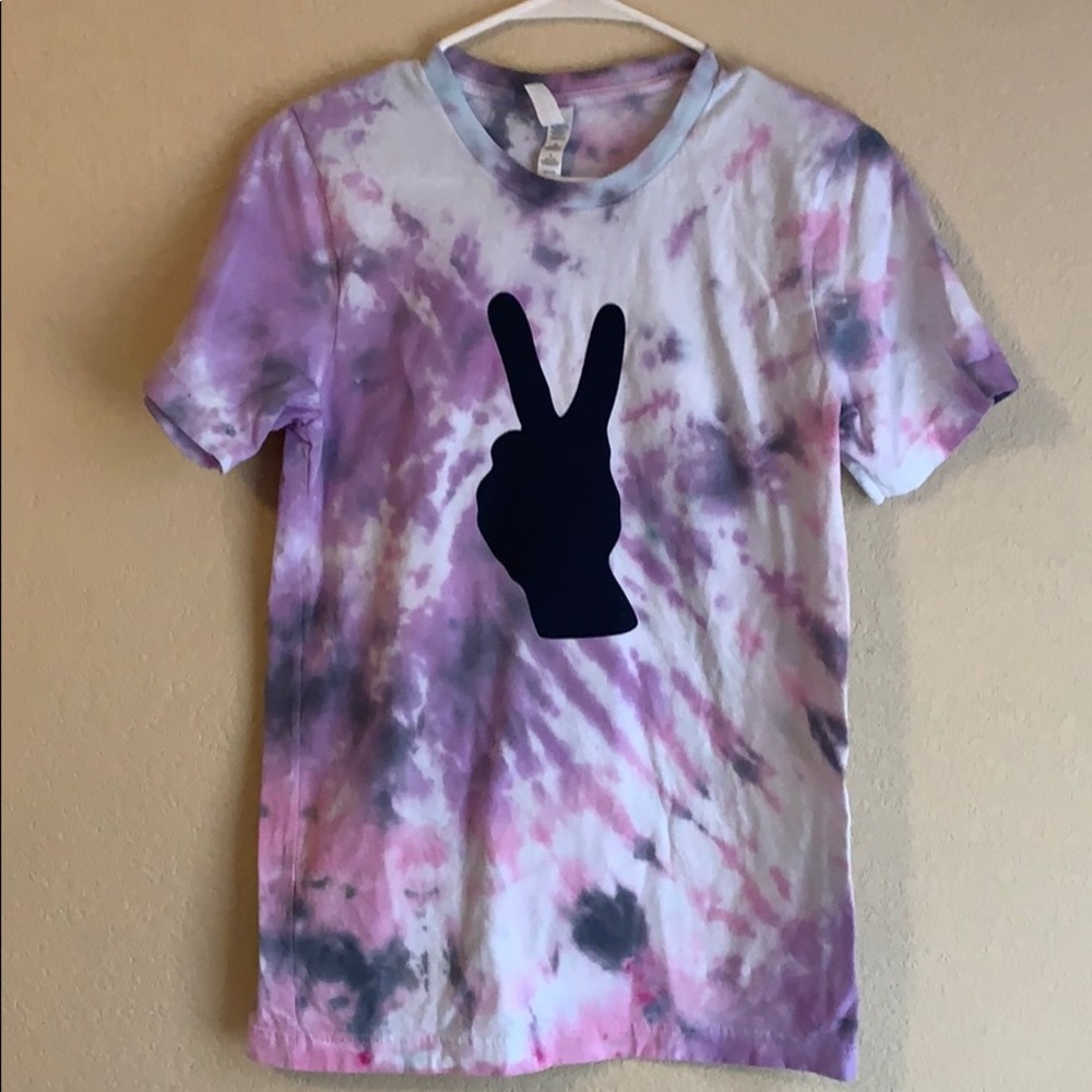 Tie Dyed Vinyl Bella Canvas Size Small Shirt